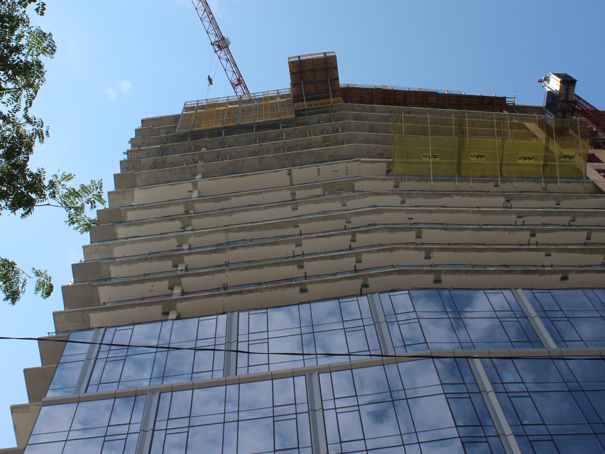 868 N. Wells tops out at North Union | Urbanize Chicago